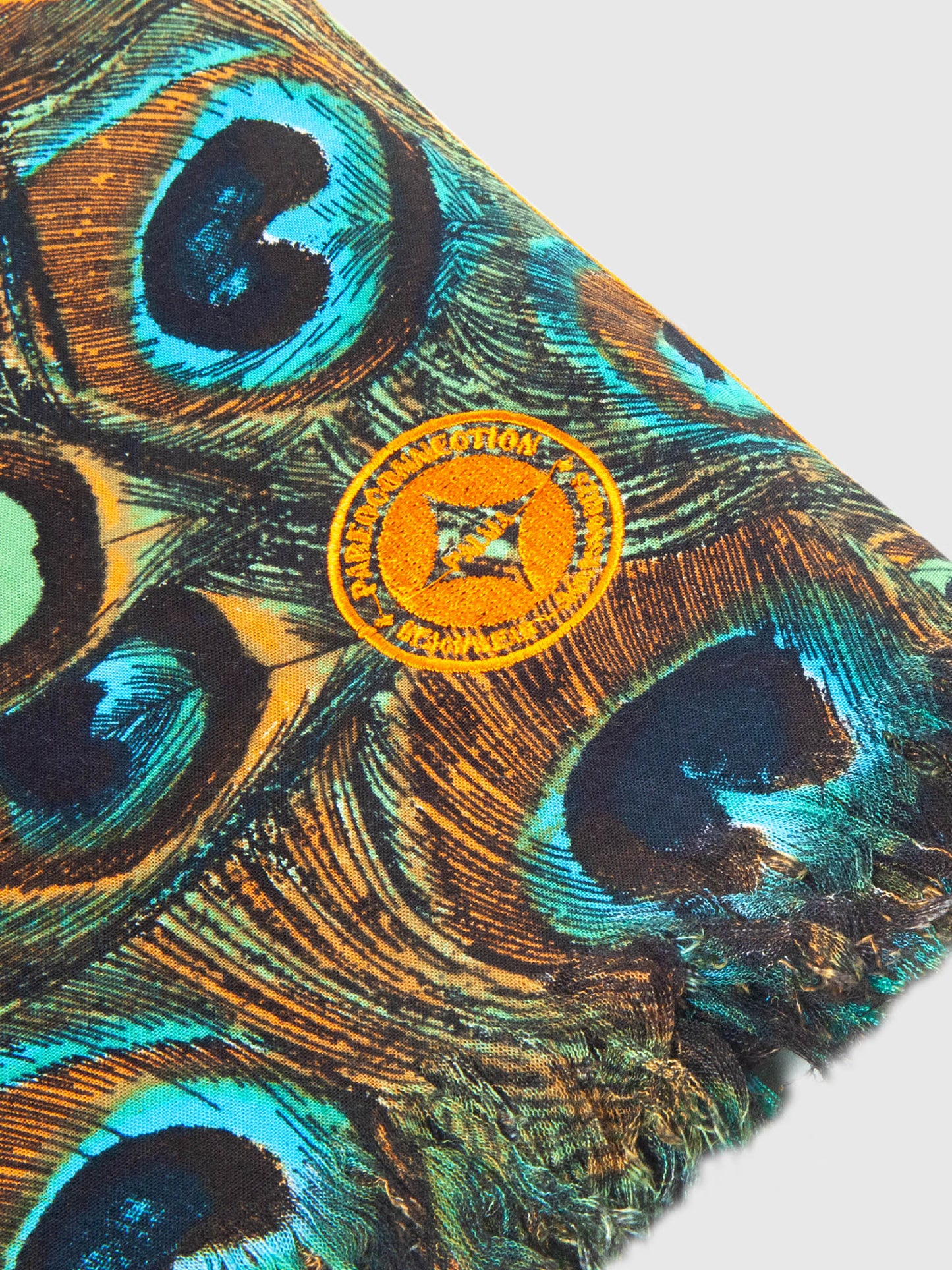 Pareo Peacock